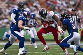 星空体育app登录入口-国足球队场上指挥数据追踪，国足技术统计